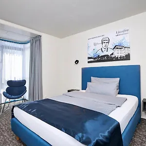 Hotel Schwertfirm, Karlsfeld